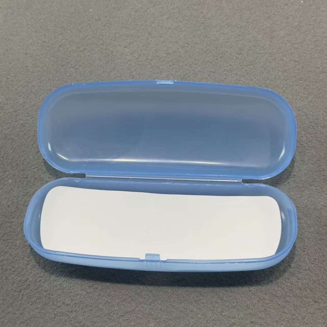 老花镜盒 磨砂圆形中号(颜色随机)