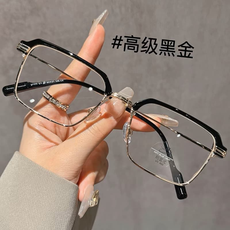金色方框老花镜